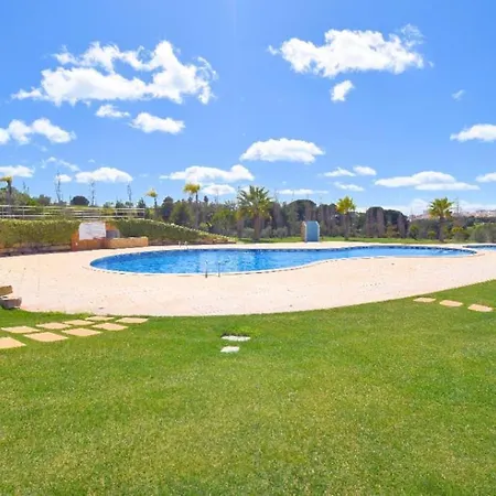 White Breeze Paradise البوفيرا