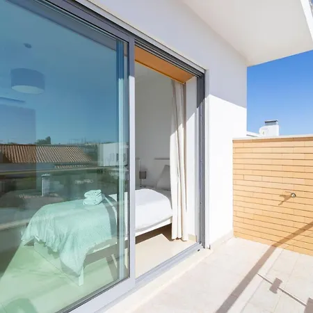 White Breeze Paradise البوفيرا
